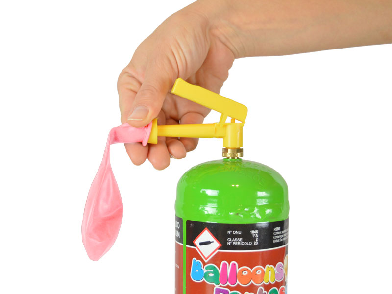 Helium klein mit Latexballon