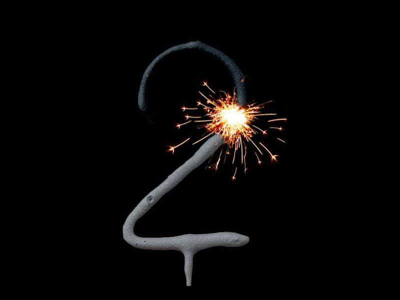 wunderkerze-in-zahlenform-zahl-2-spritzkerze-zwei-1197 Wunderkerze Zahl 2 Spritzkerze in Zahlenform Zwei
