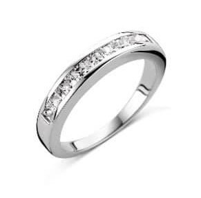 Victoria Silberfarbener Ring mit weißen Steinen